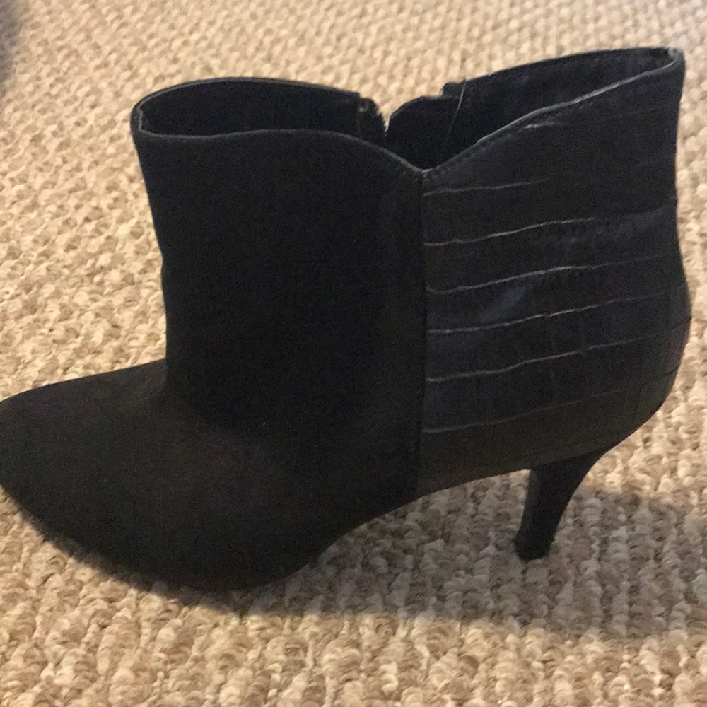 Shade/Python ankle booties - Picture 3 of 5